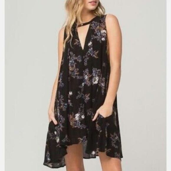 Free People Floral Mini Dress Black V Neck Sleeveless Swing Flowy Babydoll S - Picture 4 of 16